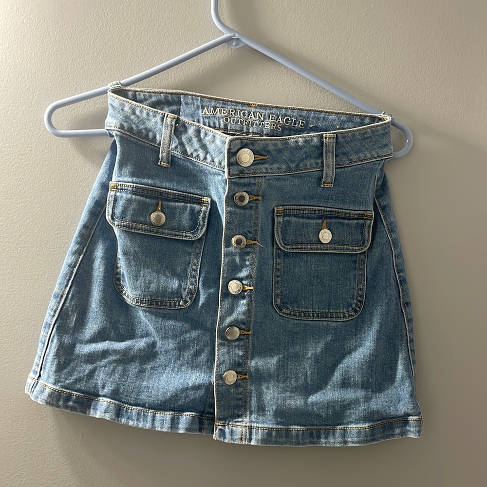 American eagle jean skirt